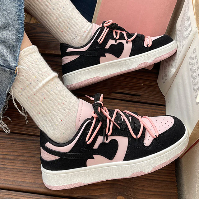 Autumn™ - Lace-Up Orthopedic Sneakers (50% DISCOUNT)