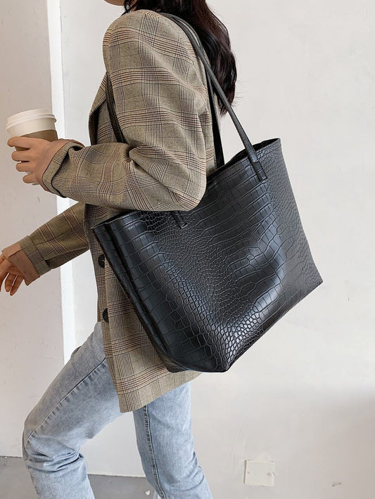 Tote bag with crocodile embossing, large capacity