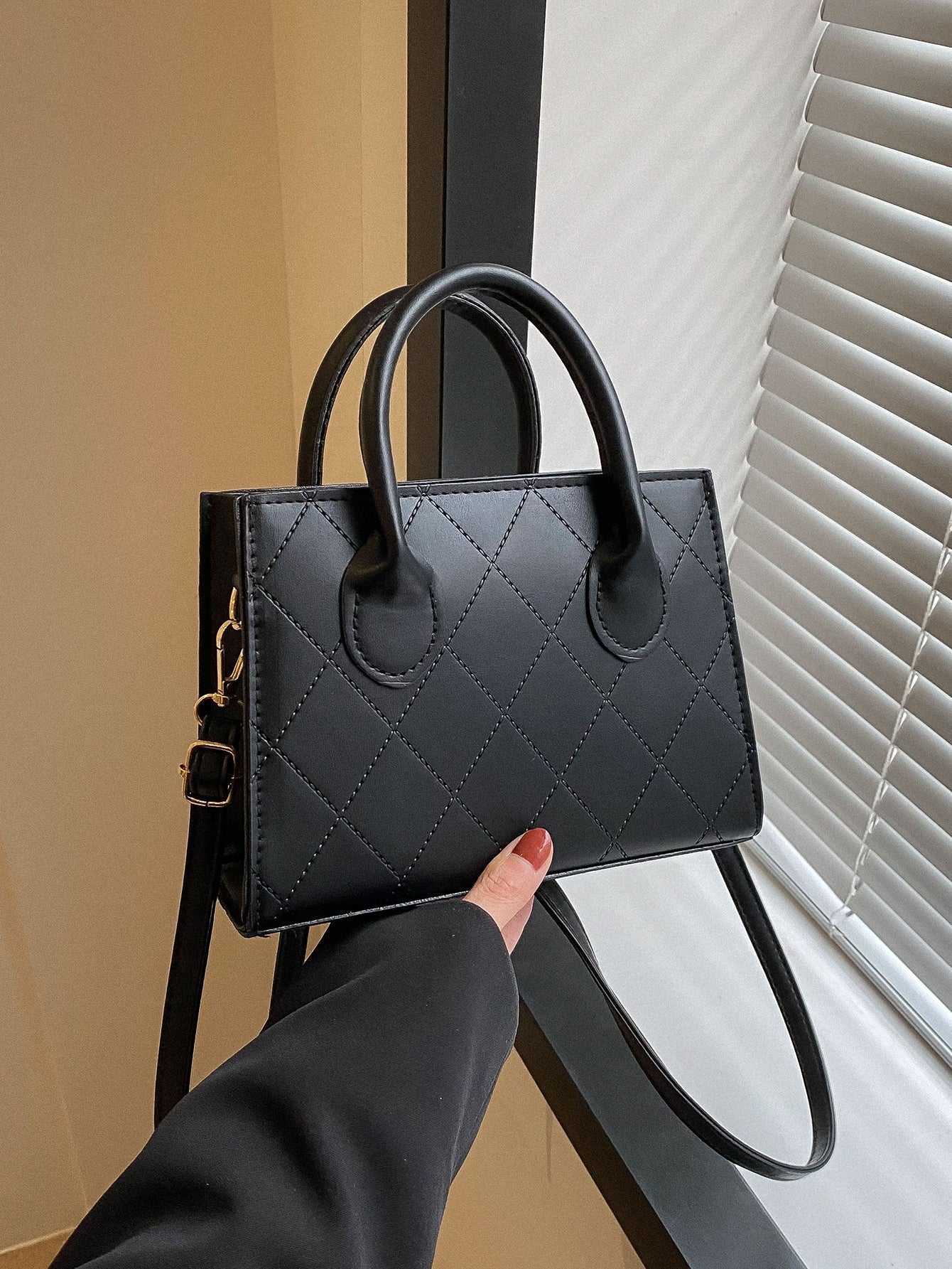 Square Bag with Crocodile Embossing, Double Handle