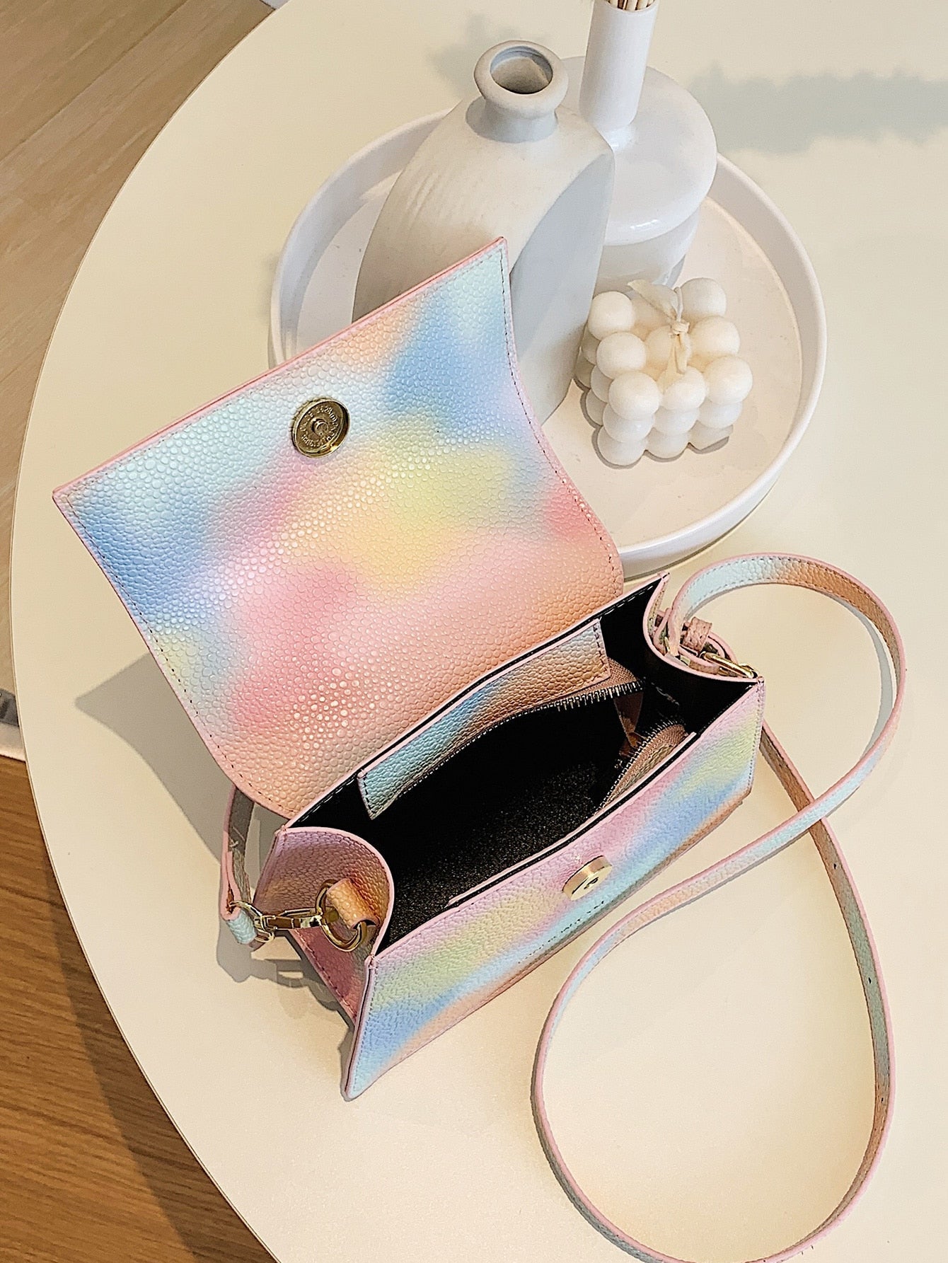 Square Bag with Pebble Embossing, Flap