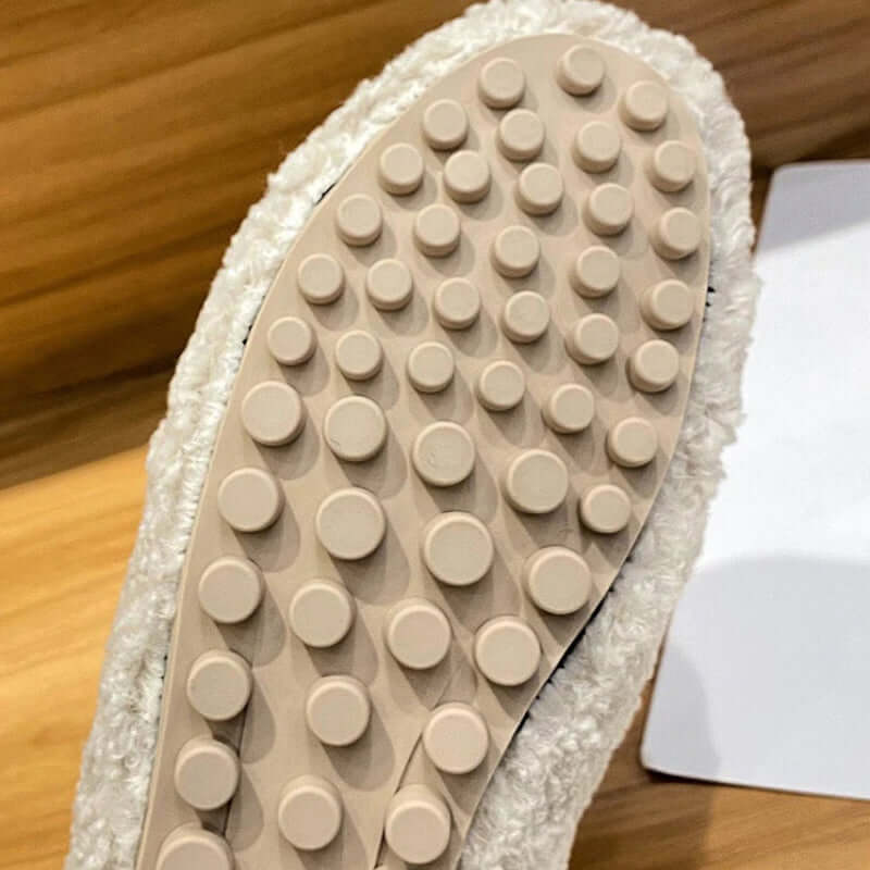 ComfyGlide™ - Plush Slippers with Non-Slip Sole (50% OFF)